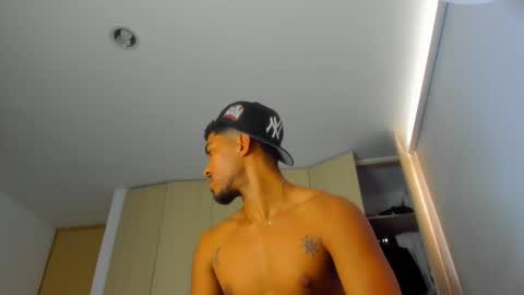 Manuel online show from 12/16/24, 12:49
