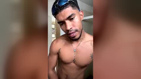 Manuel online show from 06/25/26, 01:59