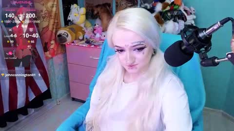 Manuela online show from 02/12/25, 08:50