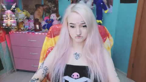 Snapshot of manuela_unicorn chatting on 11/05/25, 07:36 Manuela online show from 11/05/25, 07:36