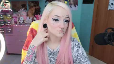 Snapshot of manuela_unicorn chatting on 01/10/26, 08:10 Manuela online show from 01/10/26, 08:10