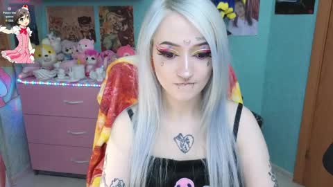Snapshot of manuela_unicorn chatting on 04/10/26, 08:35 Manuela online show from 04/10/26, 08:35