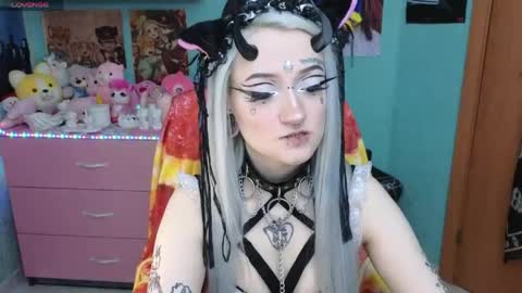 Snapshot of manuela_unicorn chatting on 04/14/26, 08:26 Manuela online show from 04/14/26, 08:26