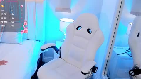 Manya online show from 09/25/25, 08:01