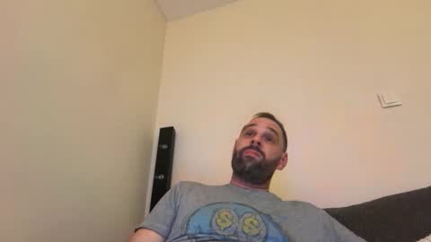 manynaaamess online show from 10/26/25, 07:09