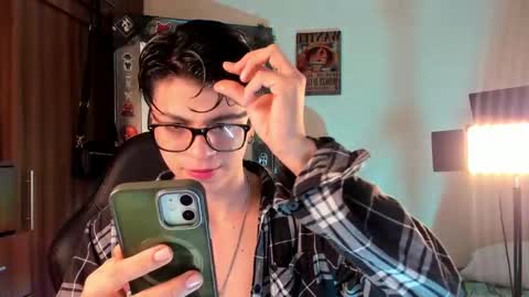 mar_alexis online show from 09/30/25, 02:11