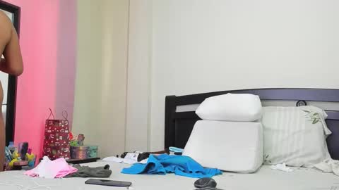 Mara online show from 06/08/26, 03:45