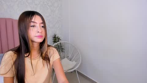 Snapshot of mara_galle chatting on 04/25/26, 12:52 Mara online show from 04/25/26, 12:52