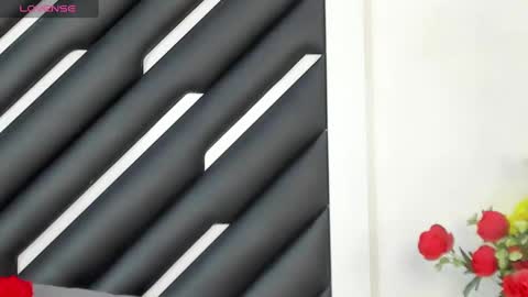 Snapshot of mara_lore chatting on 11/06/25, 09:26 Mara online show from 11/06/25, 09:26