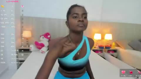 Mara Sinclair online show from 07/24/26, 07:23