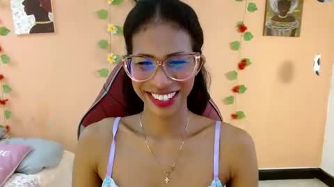 Mara 3 online show from 06/26/26, 01:15