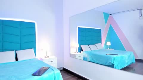 mara_winters_ online show from 10/13/25, 12:05