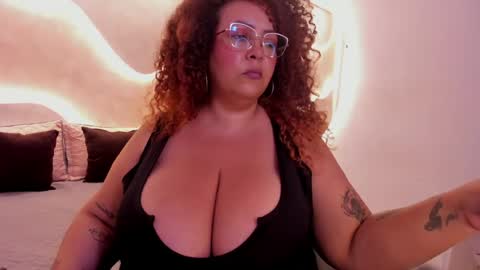 Mrs. Sweet online show from 06/07/26, 02:05
