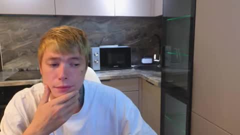 Andre Cam online show from 09/23/25, 07:33