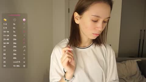 Snapshot of maragretchealsea chatting on 11/23/25, 06:13 Eva online show from 11/23/25, 06:13