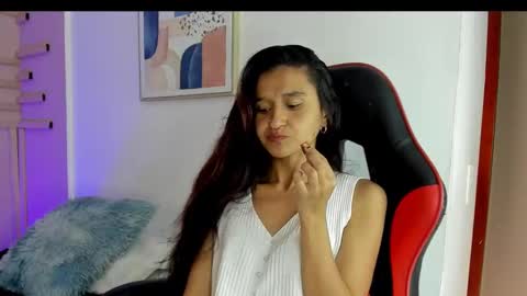 Mara online show from 09/09/25, 07:13