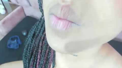 Snapshot of marakarly chatting on 11/10/25, 09:47 Marakarly online show from 11/10/25, 09:47