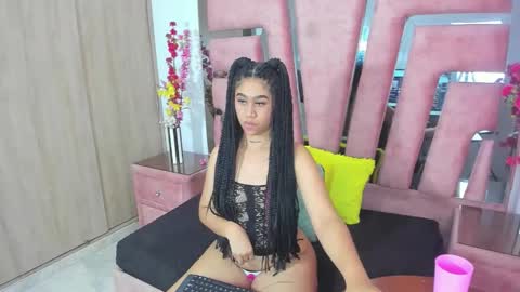 Snapshot of marakarly chatting on 01/15/26, 01:48 Marakarly online show from 01/15/26, 01:48