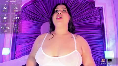 maralinette22 online show from 10/25/25, 11:40