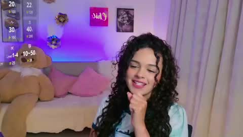 Snapshot of maravelvett chatting on 07/02/26, 03:23 Mara online show from 07/02/26, 03:23