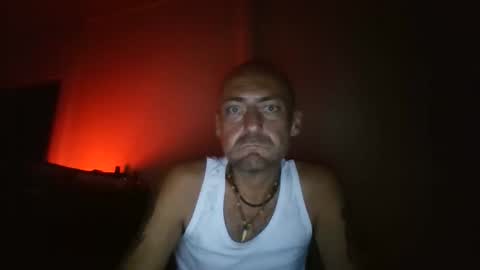 Snapshot of marc_cereza chatting on 10/17/25, 06:38 marc_cereza online show from 10/17/25, 06:38