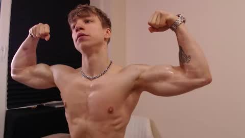 Snapshot of marc_solo chatting on 11/29/25, 10:07 marc_solo online show from 11/29/25, 10:07