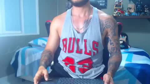 Snapshot of marcel_craw0796 chatting on 11/25/25, 11:10 MARCEL online show from 11/25/25, 11:10