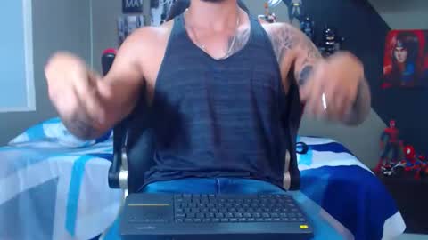 Snapshot of marcel_craw0796 chatting on 12/14/25, 12:43 MARCEL online show from 12/14/25, 12:43