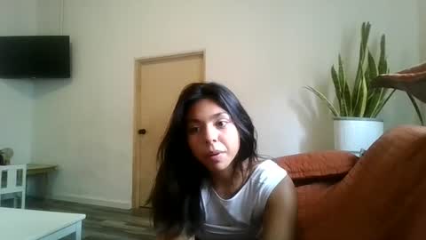 Snapshot of marcela2005 chatting on 08/07/26, 06:43 marcela2005 online show from 08/07/26, 06:43