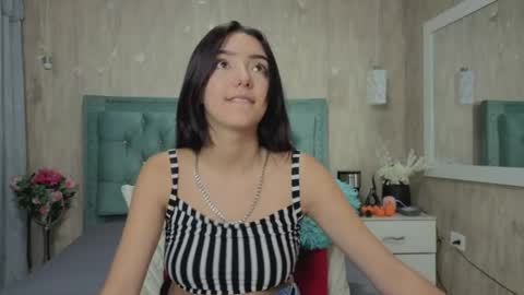Snapshot of marcelaa_fox chatting on 04/22/26, 08:32 Marcela online show from 04/22/26, 08:32