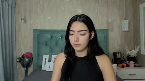 Snapshot of marcelaa_fox chatting on 06/10/26, 09:03 Marcela online show from 06/10/26, 09:03