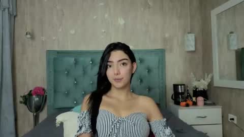 Snapshot of marcelaa_fox chatting on 06/11/26, 09:13 Marcela online show from 06/11/26, 09:13