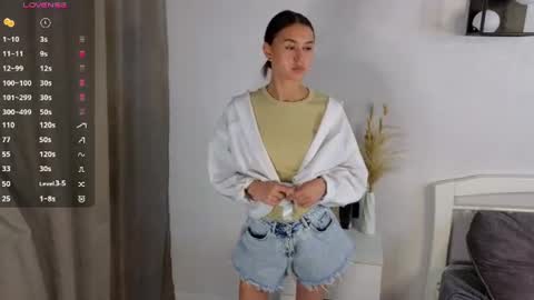Snapshot of marcelarichard chatting on 06/10/26, 03:07 Millie online show from 06/10/26, 03:07