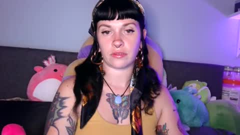 Snapshot of marcelinealtaria chatting on 10/04/25, 03:48 MarcelineAltaria online show from 10/04/25, 03:48