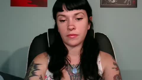 Snapshot of marcelinealtaria chatting on 10/27/25, 05:00 MarcelineAltaria online show from 10/27/25, 05:00