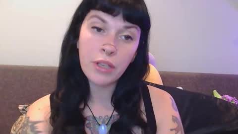 Snapshot of marcelinealtaria chatting on 11/06/25, 03:07 MarcelineAltaria online show from 11/06/25, 03:07