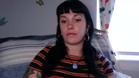Snapshot of marcelinealtaria chatting on 11/14/25, 04:06 MarcelineAltaria online show from 11/14/25, 04:06