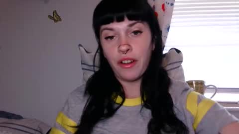 Snapshot of marcelinealtaria chatting on 11/17/25, 05:19 MarcelineAltaria online show from 11/17/25, 05:19