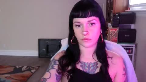 Snapshot of marcelinealtaria chatting on 02/20/26, 05:02 MarcelineAltaria online show from 02/20/26, 05:02