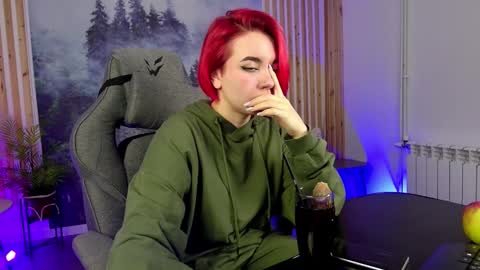 Snapshot of marcelinechi chatting on 12/01/25, 05:34 MarcelineChi online show from 12/01/25, 05:34