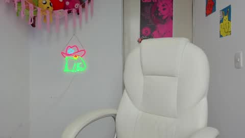 Snapshot of marcelinegh chatting on 06/03/26, 02:33 Marceline online show from 06/03/26, 02:33