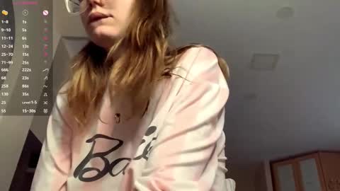 Alisa online show from 11/30/25, 08:40