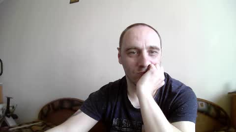 Snapshot of marcin3834 chatting on 03/05/26, 11:28 Martin Banas online show from 03/05/26, 11:28