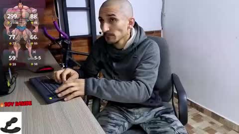 Snapshot of marckmuscle chatting on 11/23/25, 04:12 Marck Independent model online show from 11/23/25, 04:12