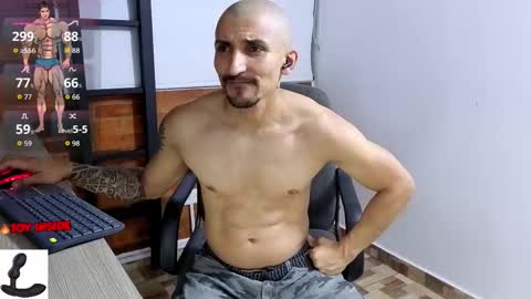 Snapshot of marckmuscle chatting on 12/01/25, 01:54 Marck Independent model online show from 12/01/25, 01:54