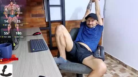 Snapshot of marckmuscle chatting on 12/04/25, 12:20 Marck Independent model online show from 12/04/25, 12:20