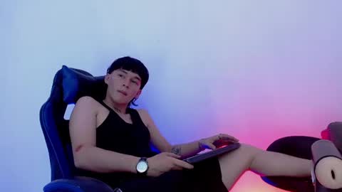 marco_777_ online show from 07/27/26, 08:16