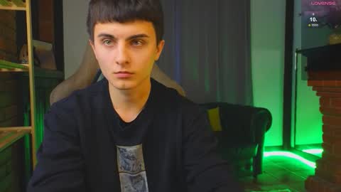 Marco online show from 12/19/25, 09:05