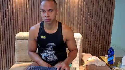 Marco online show from 07/17/26, 04:45