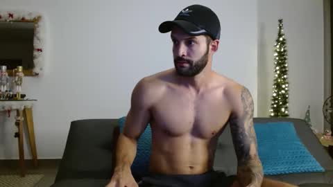 Snapshot of marcoandpolo01 chatting on 12/18/24, 03:37 Marco  Polo online show from 12/18/24, 03:37